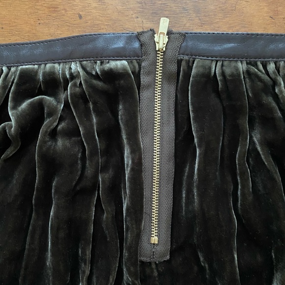 SANDRO Dark Green Velvet Skirt sz 1 - Picture 9 of 9
